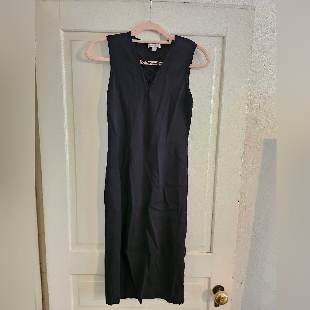 Elegant Black Sleeveless Dress